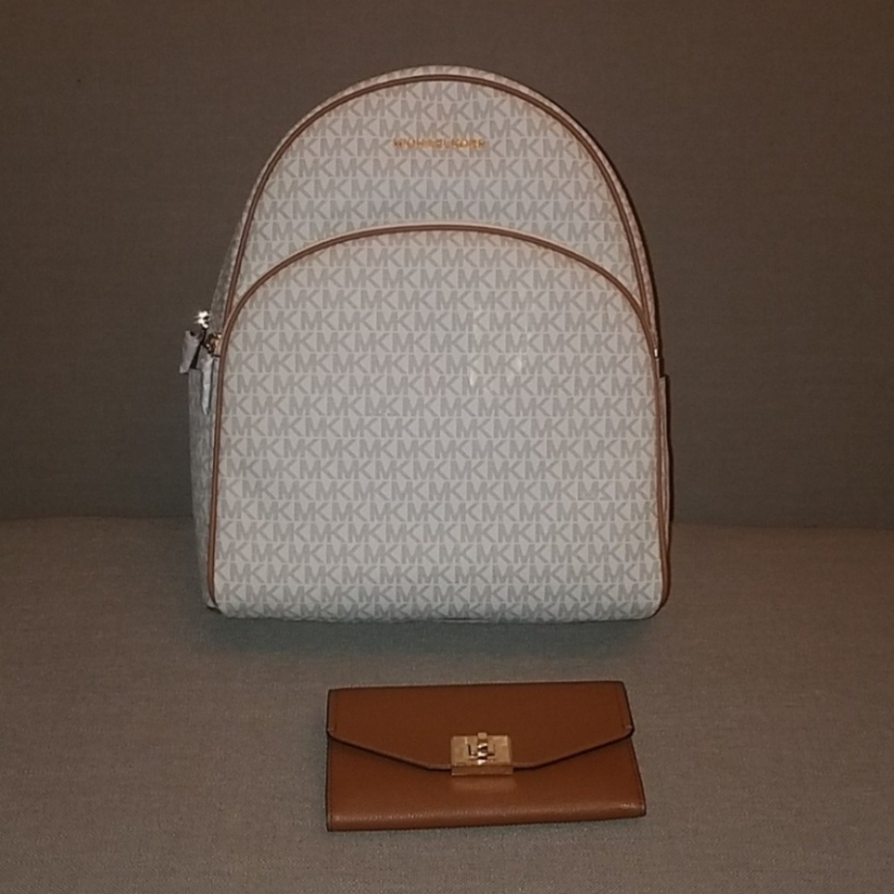 Michael kors backpack with wallet set